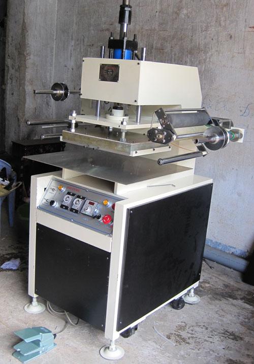 MÁY ÉP NHŨ THỦY LỰC A3